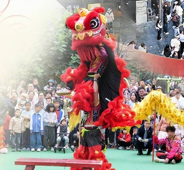 筑梦擎广厦 年味融城暖万家 新春走基层PG麻将胡了2模拟器【